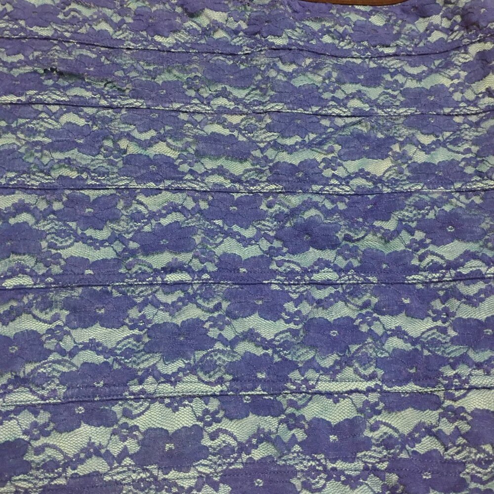 Charlotte Russe skirt 💙 🩷 - Picture 3 of 5